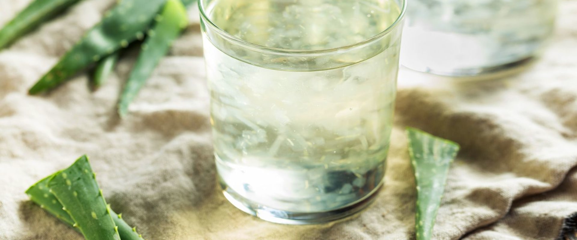 The Pros and Cons of Drinking Aloe Vera Juice Daily: A Comprehensive Guide to Aloe Vera Benefits